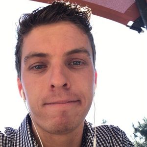 Meet your Posher, Zach